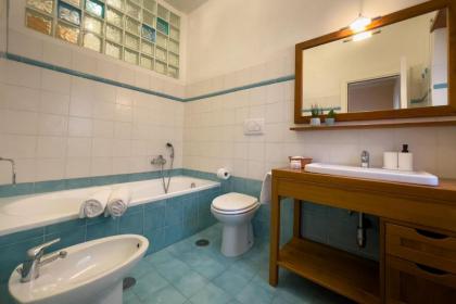 Apartment Il Tettuccio di Valerio - image 13