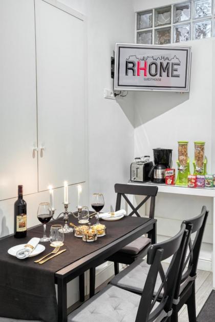 Rhome Guest House - image 6