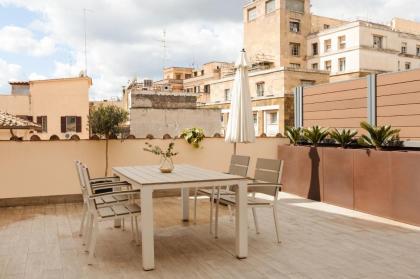 Barberini Clubhouse Apartments - image 13