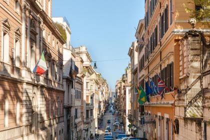 Barberini Clubhouse Apartments - image 15