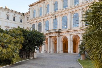 Barberini Clubhouse Apartments - image 2