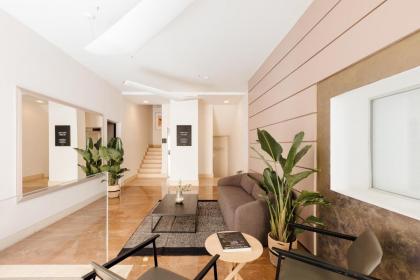 Barberini Clubhouse Apartments - image 6
