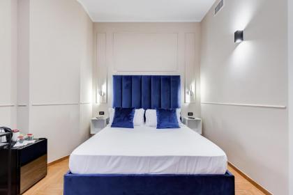Muzio 48 Private Suites by Premium Suites Collection - image 25