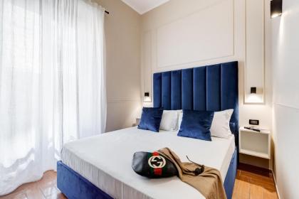 Muzio 48 Private Suites by Premium Suites Collection - image 8