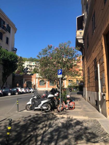 ROMAN APARTMENT in TRASTEVERE - image 23