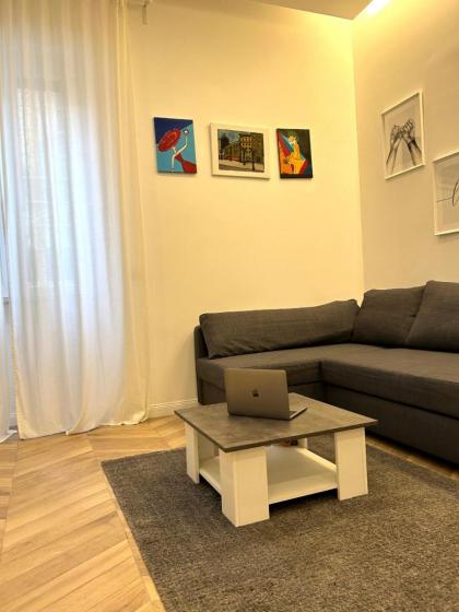 Mazzini City Center Apartment - image 16