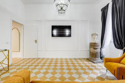 NEW!! SPAGNA Suite - Your Italian Holidays - image 19