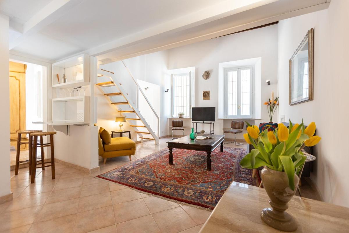 Amazing Historical Apartment - Jewish Ghetto - main image