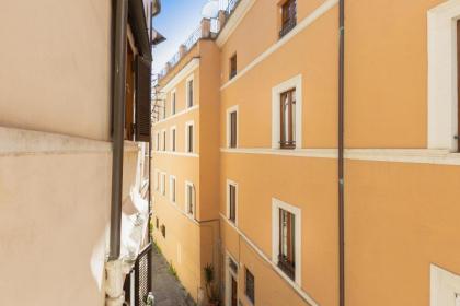 Amazing Historical Apartment - Jewish Ghetto - image 2