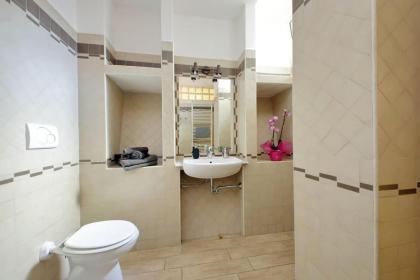 Take me Rome - Vatican Flat Spacious Cozy with Court - image 20