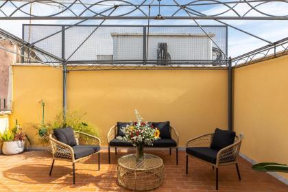 iFlat Home with views - image 11