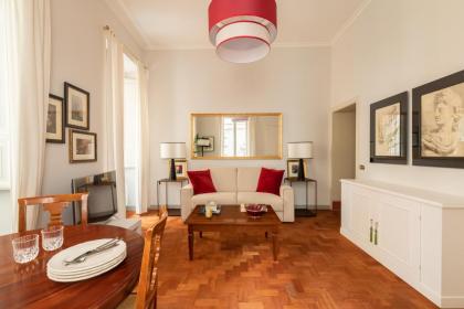 Pantheon Delightful Apartment