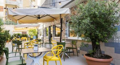 Adesso Hotel - image 16