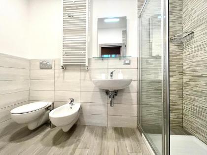 Colosseum Guest House - image 7