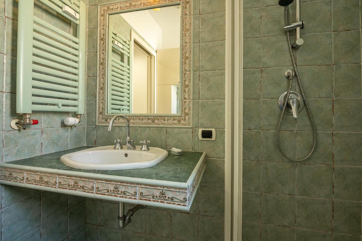 Cesare Apartment Vatican Museums - image 4