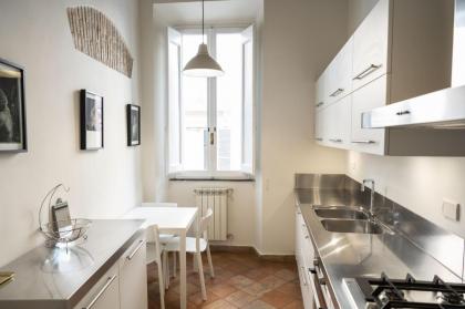 Artsy and elegant apartment near Pantheon - image 10