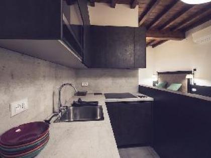 Panisperna Suite 2 Bedrooms With Terrace - image 4