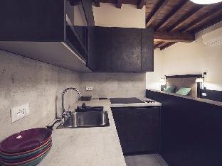 Panisperna Suite 2 Bedrooms With Terrace - image 4