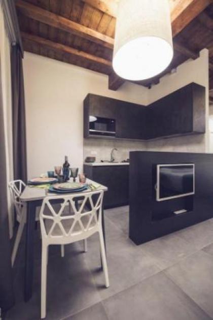 Panisperna Suite 2 Bedrooms With Terrace - image 7