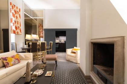 Casa Fontana by Burghesius - image 15