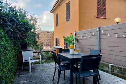 Cozy Vatican Loft with Terrace - image 5