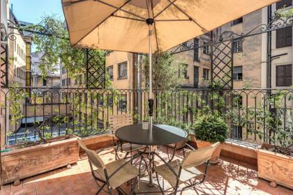 Via Napoli Apartments - image 18