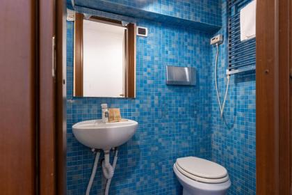 APT 151 - City Center - image 20
