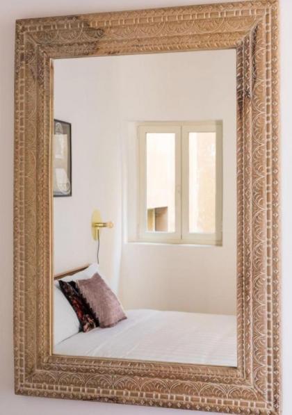 Barberini Luxury Apartment - image 18