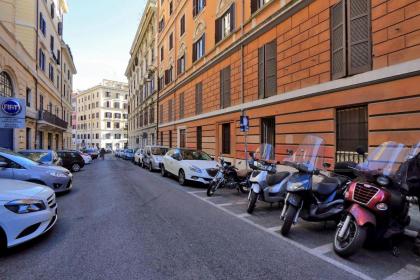 Charming Colosseum - My Extra Home - image 8