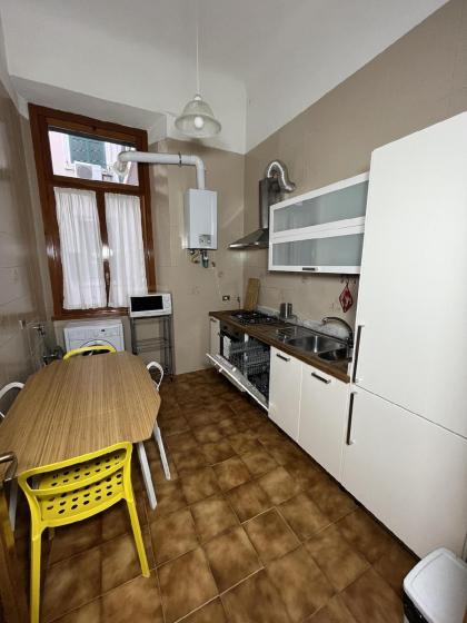 Two Double Bedroom - City Center - Self Check-in - image 16