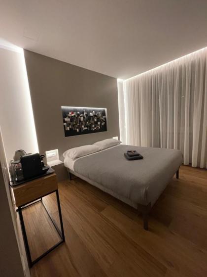 LUCRINO 45 by Ale Accommodation