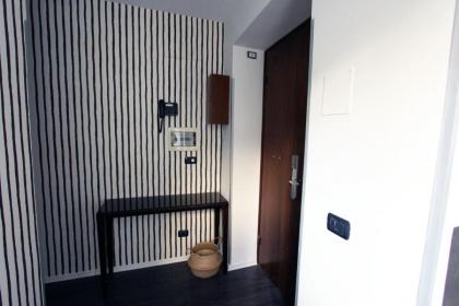 Avignonesi Flat - image 11