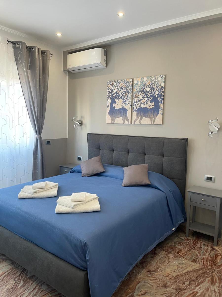 Henry Suite - main image