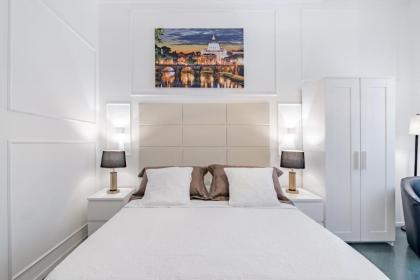 Glint House Roma - image 23