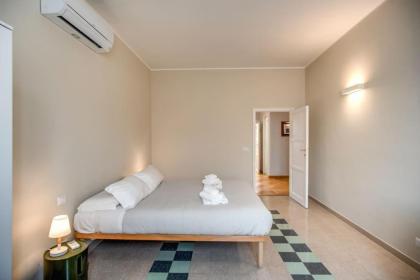 Borgo Vittorio 2 bdr 2 bath St Peter's - image 10