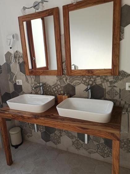 Suite and Rooms San Giovanni - image 16