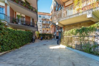 Corso Francia 2BDR Apartmet - image 8