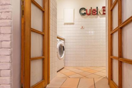 Trastevere Vintage Artistic Loft - image 21