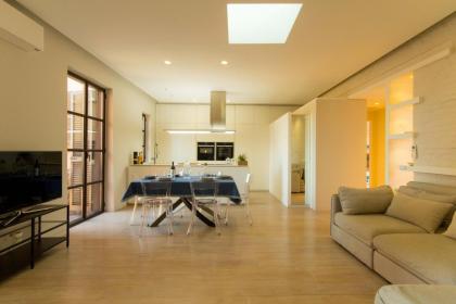 Pelliccia 11 Trastevere Penthouse - image 2