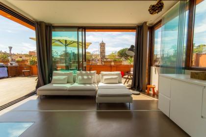 Pelliccia 11 Trastevere Penthouse - image 3