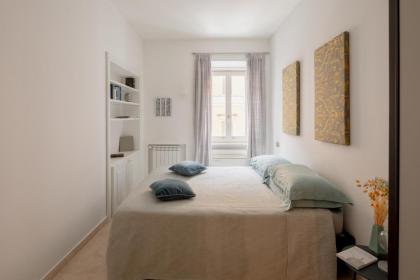 Nostromondo Basilica Apartment - image 3