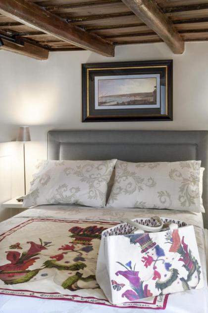 Carthusia Suites Roma - image 28