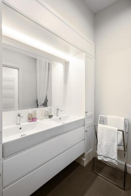 Carthusia Suites Roma - image 30