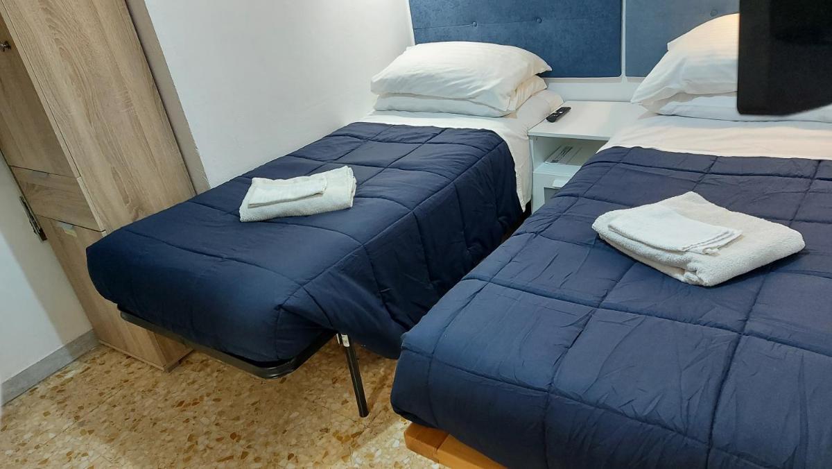 Rome Fani Room - image 3