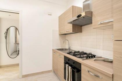 First Floor Apartment - image 7