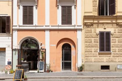 iFlat Blue Cozy Loft near Saint Peter - image 22