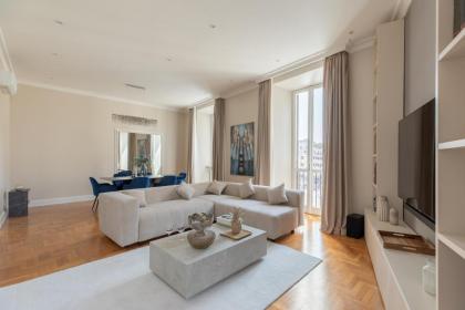 Caesar Suites