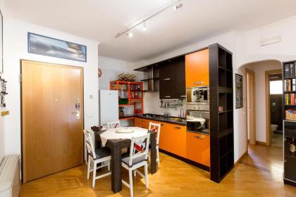 La Casetta di Giò a Roma with private garden and parking space - by Beahost - image 2