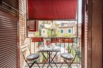 Wonderful Apartment with Balcony in Piazza Margana - image 3