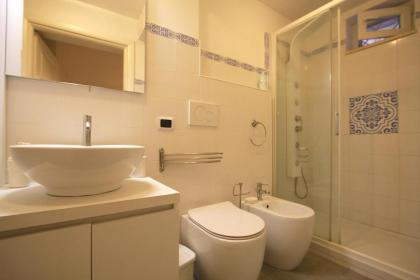 Appia Antica 2BR with swimming pool - image 23